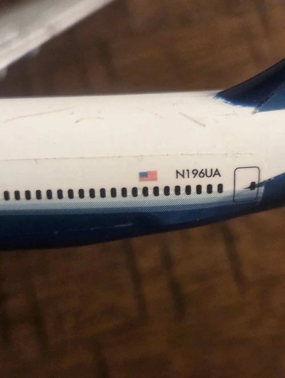 REALTOY United Airlines 747 Die-cast Jet Airplane Blue Tulip Tail #N196UA Model